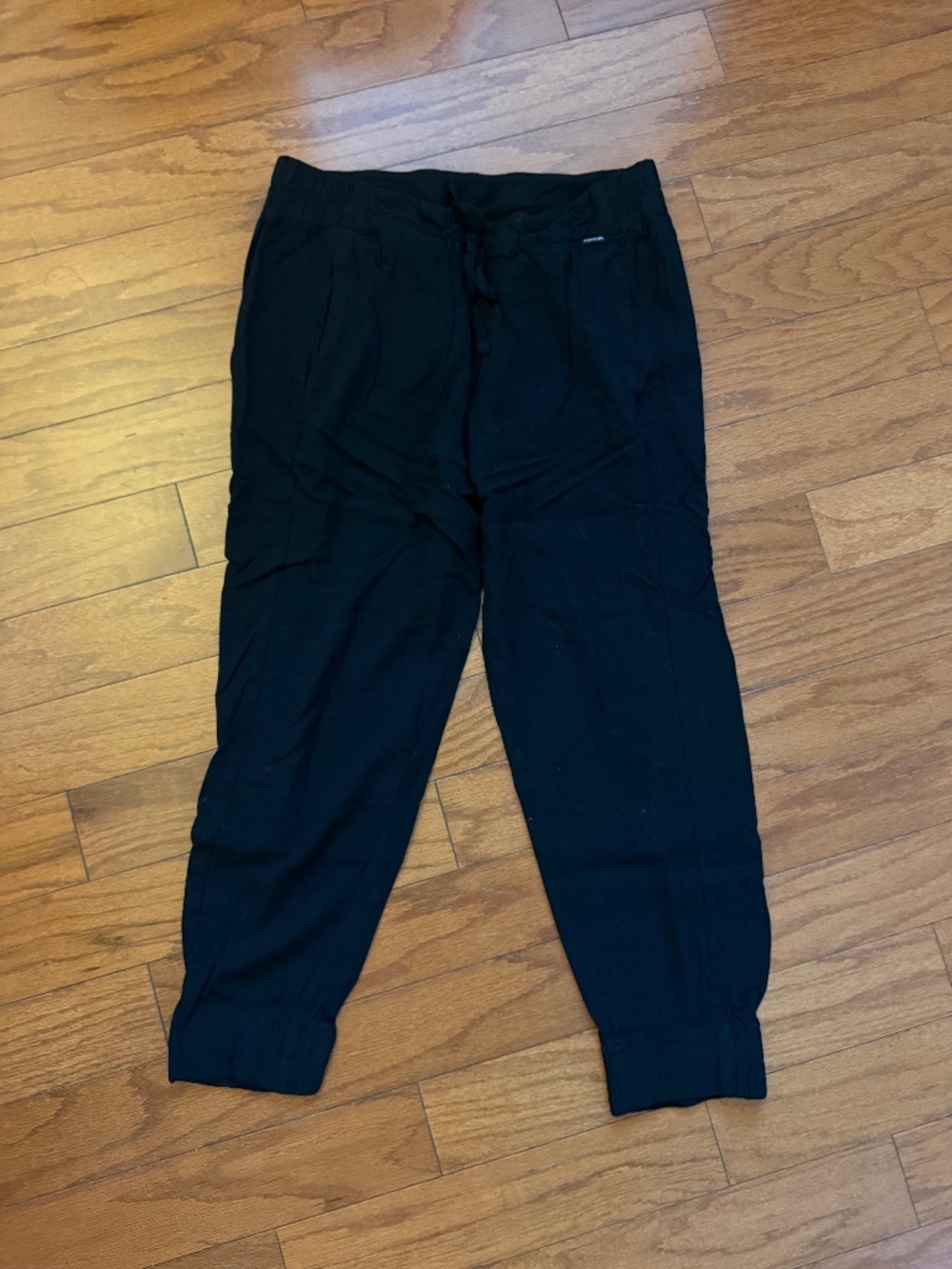 Black Hurley Capri Pants